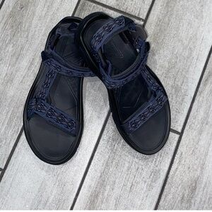 Teva Mens blue gray  Blue Strappy Sandals